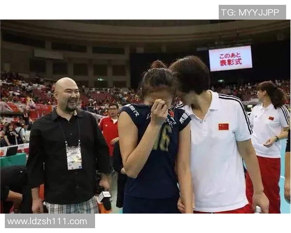 南京与武汉排球队赛后复盘分析比赛经验与策略总结