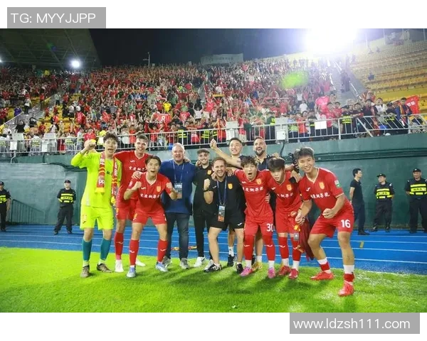 广州足球队节奏打法深度解析与战术特点剖析